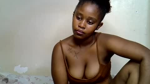pettite_gal online show from April 2026 04:16:02 PM