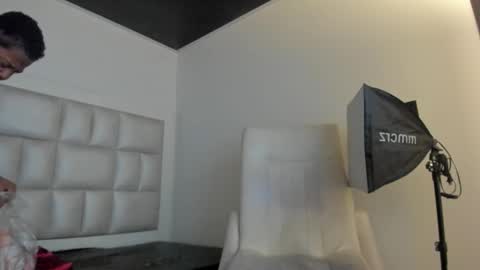 peyton_wat20 online show from September 2025 12:06:01 PM