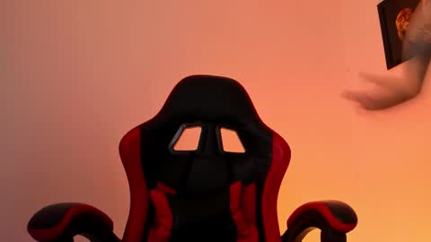 peytonbox online show from October 2025 11:53:01 AM