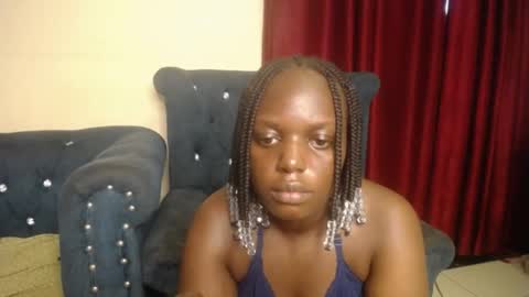 Snapshot of phaeey_savage chatting on May 2026 01:40:02 PM Pheey online show from May 2026 01:40:02 PM
