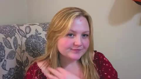 PhatAssBlond online show from March 2026 12:33:01 AM