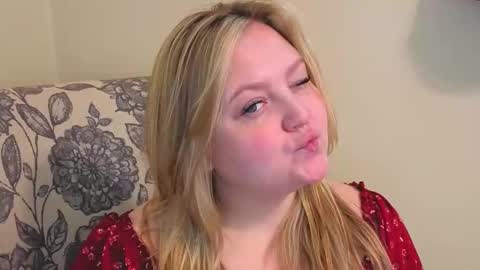 PhatAssBlond online show from April 2026 08:58:01 PM