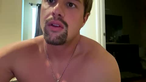 phatasswhiteboyyyy online show from April 2026 09:04:02 PM