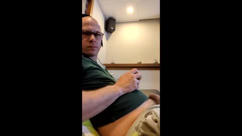 phil965 online show from April 2026 01:03:01 AM