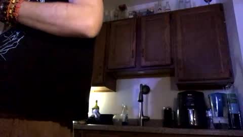 Phil online show from December 2024 04:06:01 AM