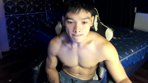 AJ online show from February 2025 12:39:02 PM