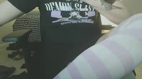 Snapshot of philiies08 chatting on March 2025 03:19:01 AM Mia online show from March 2025 03:19:01 AM