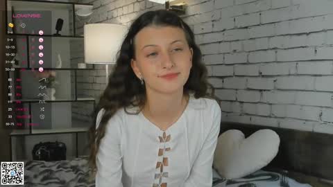 Emilia online show from February 2025 09:37:01 PM