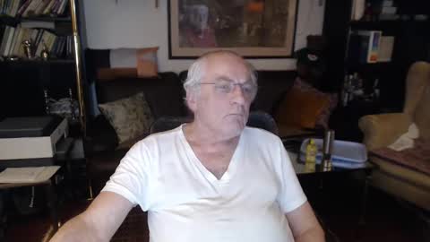 Philippe online show from February 2025 08:34:01 PM