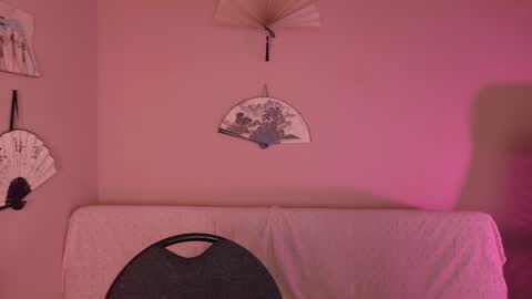 phoenixx_x online show from June 2026 12:33:02 PM