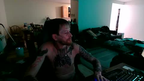Snapshot of phrostdd chatting on July 2026 02:42:02 AM FrankenDaddy online show from July 2026 02:42:02 AM