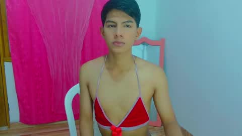 Snapshot of phuwin_bj chatting on May 2026 04:10:02 AM phuwin online show from May 2026 04:10:02 AM