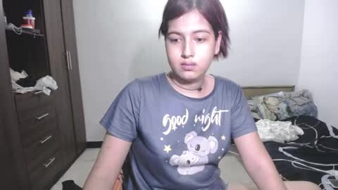 Snapshot of pia_alonzo30 chatting on May 2026 01:11:01 AM izzy online show from May 2026 01:11:01 AM