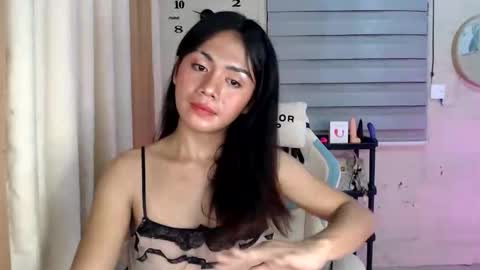 Pia online show from February 2026 09:41:01 PM