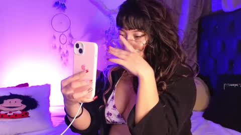  PIA FISHER  online show from January 2026 01:11:01 AM