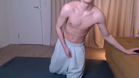 Snapshot of pickmerider chatting on February 2026 10:52:02 PM pickmerider online show from February 2026 10:52:02 PM