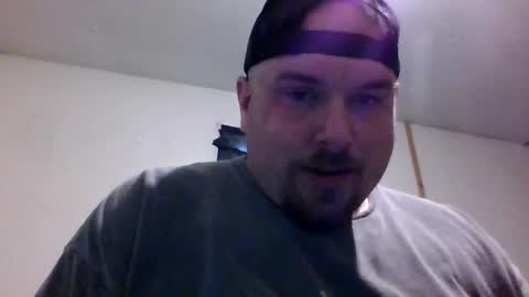 pika05777 online show from May 2026 12:02:01 PM