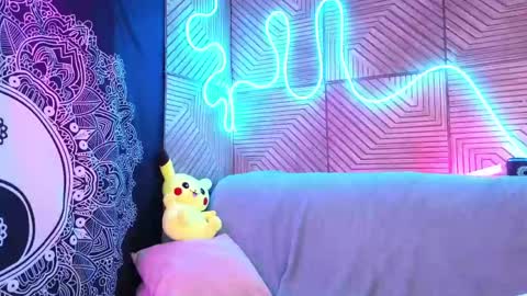 Snapshot of pika_pikaa chatting on April 2026 10:23:02 PM Sonya online show from April 2026 10:23:02 PM