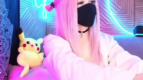 Snapshot of pika_pikaa chatting on May 2026 10:59:02 PM Sonya online show from May 2026 10:59:02 PM
