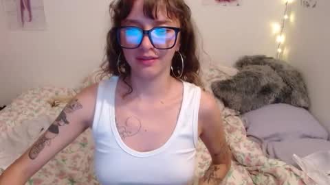 Snapshot of pikawiii chatting on January 2025 05:34:02 AM ill be back on monday 18th of november online show from January 2025 05:34:02 AM