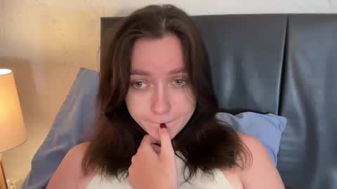 Snapshot of pileacadieri__ chatting on February 2025 10:51:01 AM Trisha online show from February 2025 10:51:01 AM