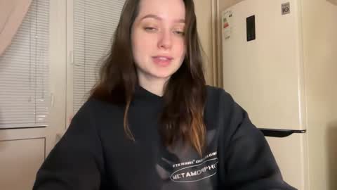 Snapshot of pileacadieri__ chatting on October 2025 03:42:01 PM Trisha online show from October 2025 03:42:01 PM