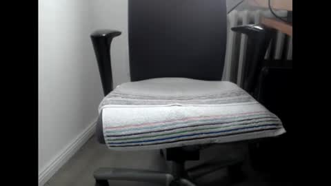 Snapshot of pimmel10 chatting on February 2025 01:17:02 PM pimmel10 online show from February 2025 01:17:02 PM