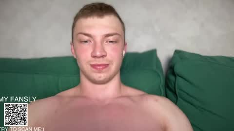Snapshot of pimple_gang chatting on June 2026 10:05:02 PM Sasha online show from June 2026 10:05:02 PM