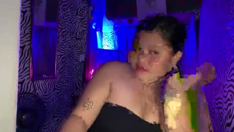 Hot Feb online show from January 2026 12:54:01 PM