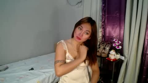 Jen online show from February 2025 03:41:02 AM