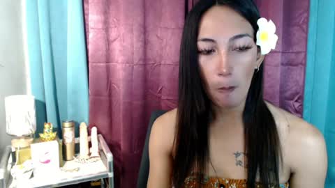 lucyLove online show from July 2026 02:14:02 AM