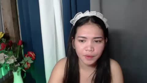Snapshot of pinay_simplegirl chatting on May 2026 06:51:02 AM pinay_simplegirl online show from May 2026 06:51:02 AM