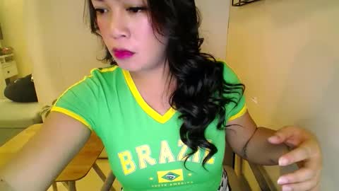 Snapshot of pinaymorena69 chatting on September 2025 12:10:01 PM Just cath online show from September 2025 12:10:01 PM