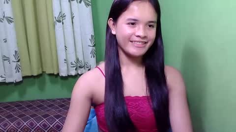 Snapshot of pinaymorena_rhowe chatting on January 2025 01:37:02 PM pinaymorena_rhowe online show from January 2025 01:37:02 PM