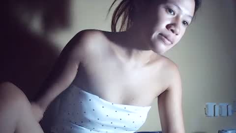 Snapshot of pinaysweet_couple chatting on April 2026 03:06:01 AM pinaysweet_couple online show from April 2026 03:06:01 AM