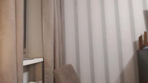       online show from October 2025 05:24:02 PM