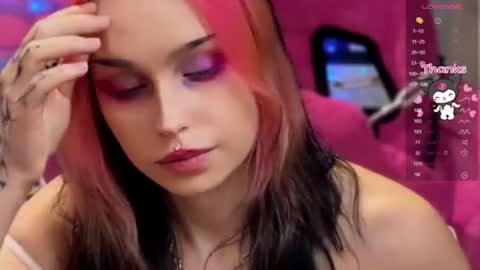 Snapshot of pineapple_dope chatting on July 2026 06:20:01 PM Nancy online show from July 2026 06:20:01 PM