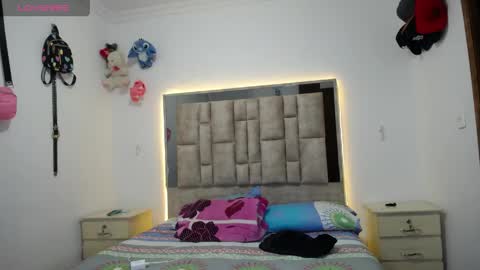 tiffany online show from April 2026 03:57:01 AM