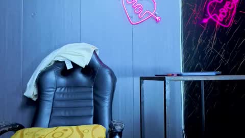 pink_alexa online show from January 2026 08:05:01 AM