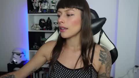 Emily online show from February 2026 05:07:02 PM