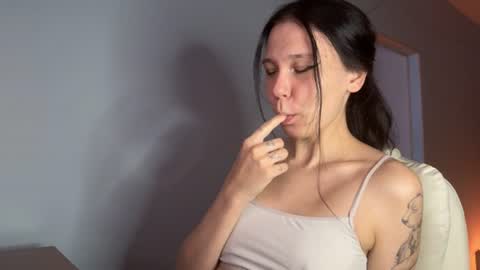 pinkdollylovv online show from June 2026 08:57:02 PM