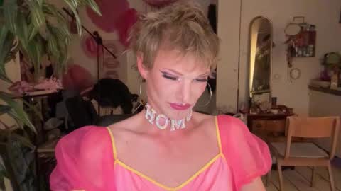 Snapshot of pinkfag chatting on May 2026 05:43:01 PM pinkfag online show from May 2026 05:43:01 PM