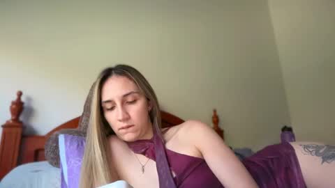 Snapshot of pinkilola chatting on May 2026 04:47:02 PM Pinkilola online show from May 2026 04:47:02 PM
