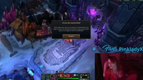 Snapshot of pinkladyx2 chatting on January 2025 03:02:02 AM pinkladyx2 online show from January 2025 03:02:02 AM