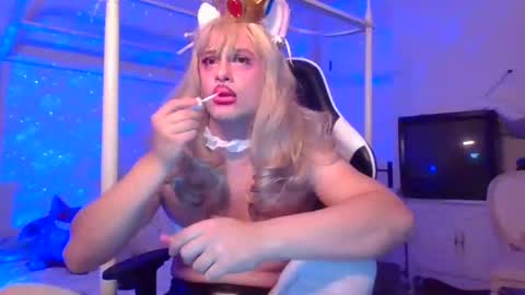 Snapshot of pinkpillbambi chatting on January 2025 04:07:01 AM pinkpillbambi online show from January 2025 04:07:01 AM