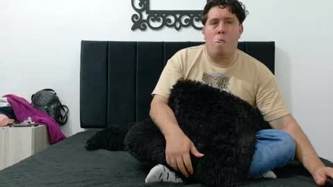 pinkqueen23 online show from June 2026 03:13:02 AM