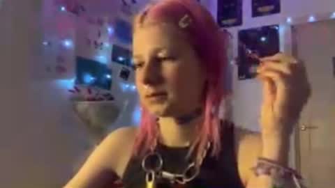 Snapshot of pinkvampire chatting on September 2025 05:37:01 PM Sara online show from September 2025 05:37:01 PM