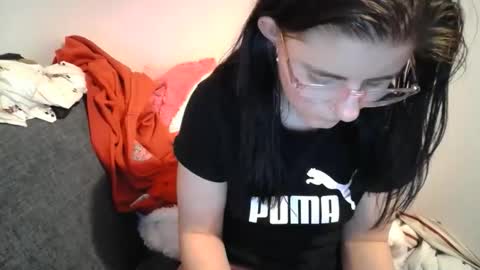 pinkwife97 online show from March 2026 11:20:01 PM