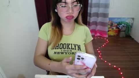 Snapshot of pinky_pussybobby69 chatting on May 2026 06:24:01 PM Tina online show from May 2026 06:24:01 PM