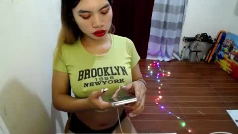 Snapshot of pinky_pussybobby69 chatting on June 2026 02:37:02 PM Tina online show from June 2026 02:37:02 PM
